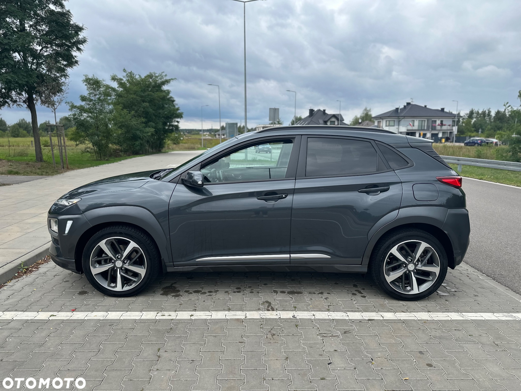 Hyundai Kona 1.6 T-GDI DCT 4WD Premium - 2