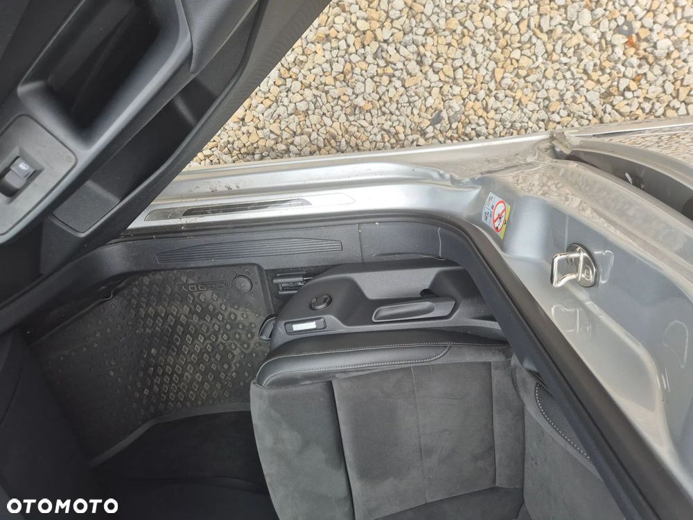 Volkswagen Caddy - 10