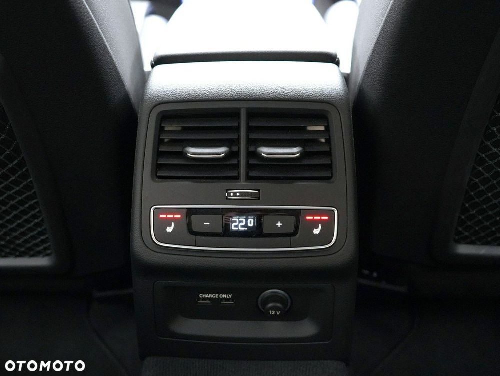 Audi A4 Allroad - 34