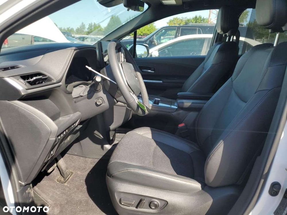 Toyota Sienna - 8