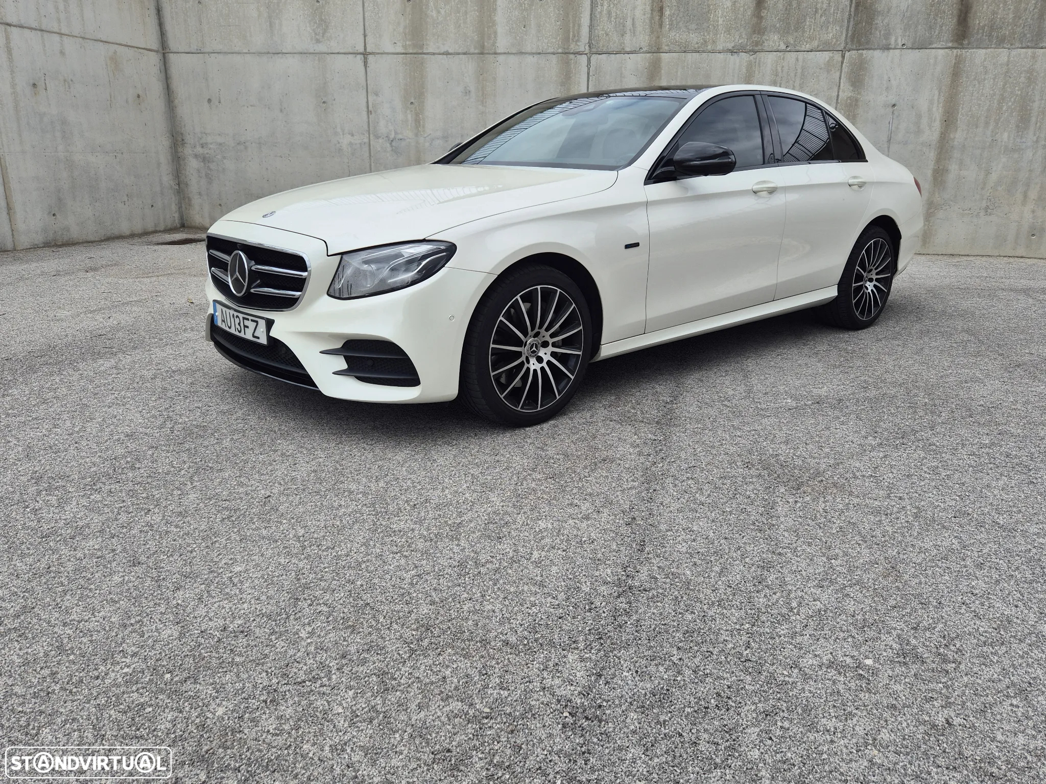 Mercedes-Benz E 300 de Exclusive Line - 3