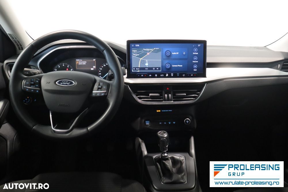 Ford Focus - 10