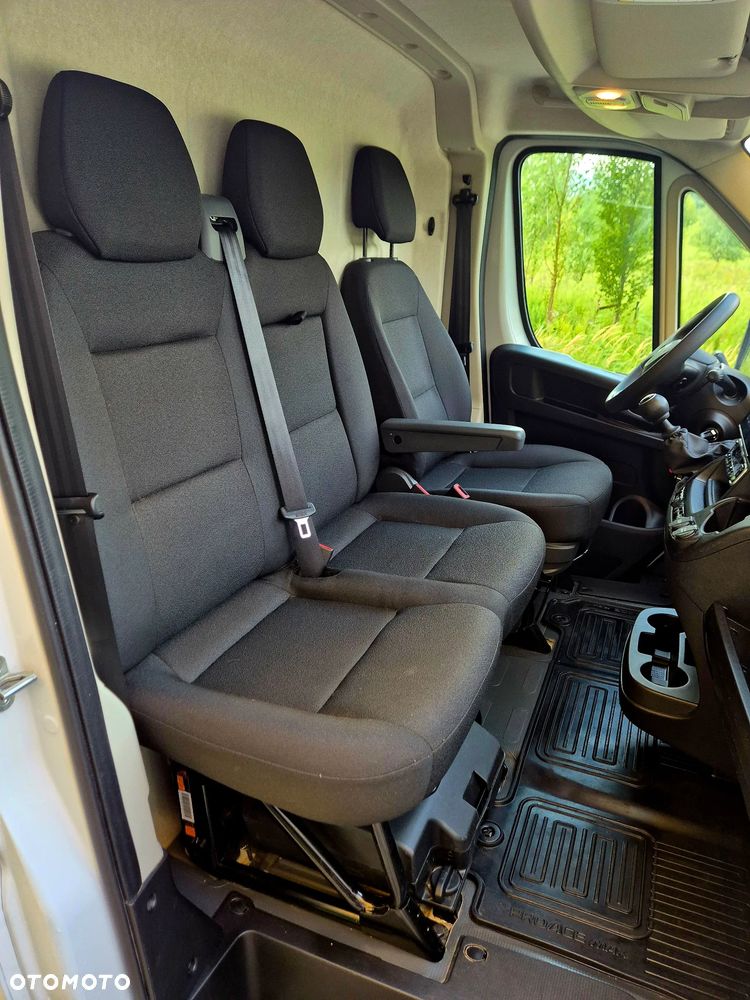 Toyota Proace max - 16