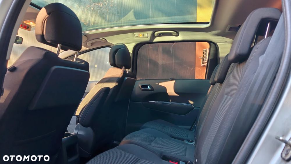 Peugeot 5008 1.6 THP Active 7os - 12