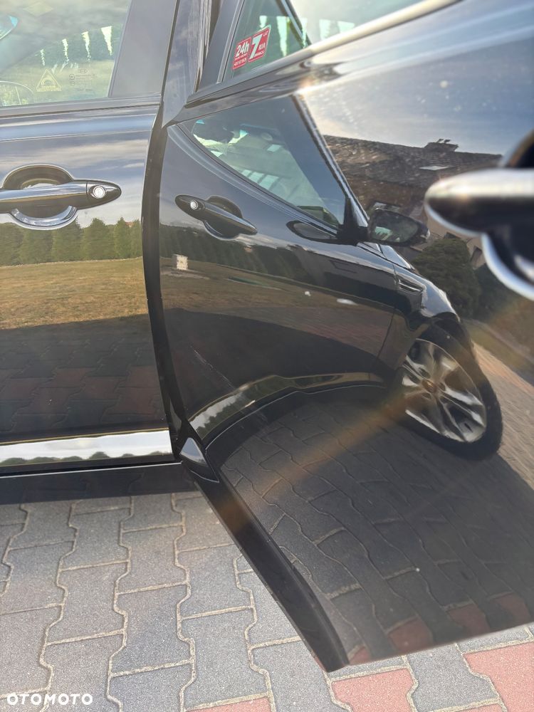 Kia Optima 2.0 L - 7