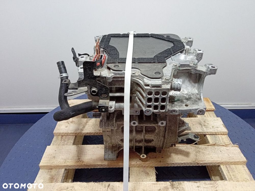 NISSAN LEAF II ZE1 SILNIK ELEKTRYCZNY EM57 40kWh 150KM - 4