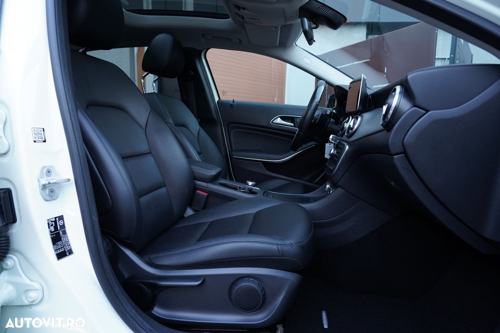 Mercedes-Benz GLA 200 (CDI) d 4Matic 7G-DCT AMG Line - 34