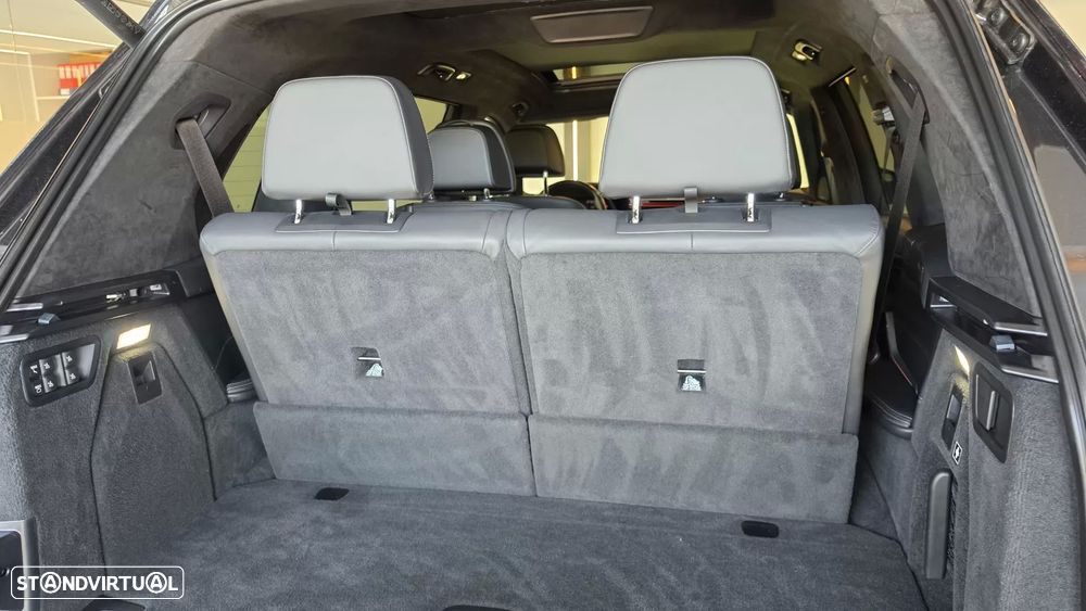 BMW X7 40 d xDrive Pack M - 27