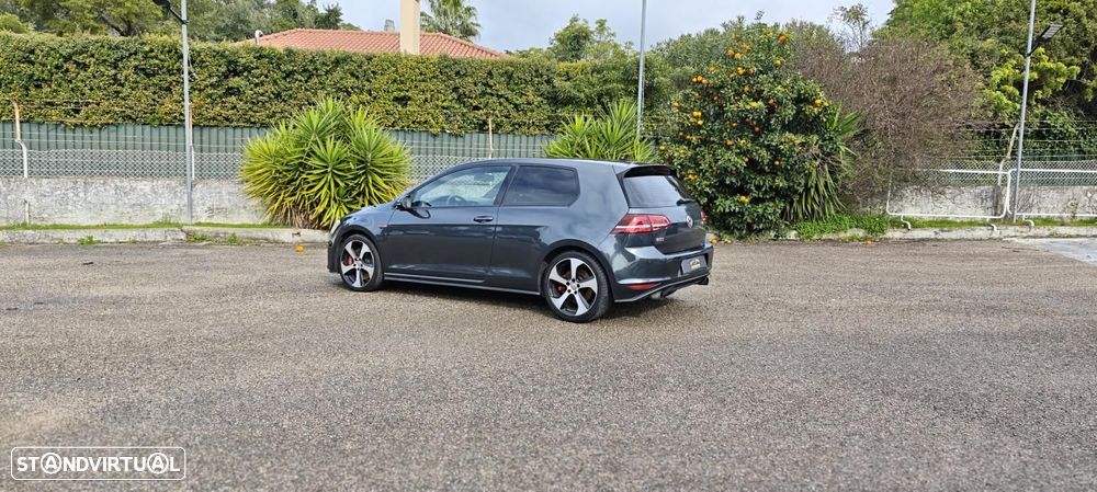 VW Golf 2.0 TSi GTi - 6
