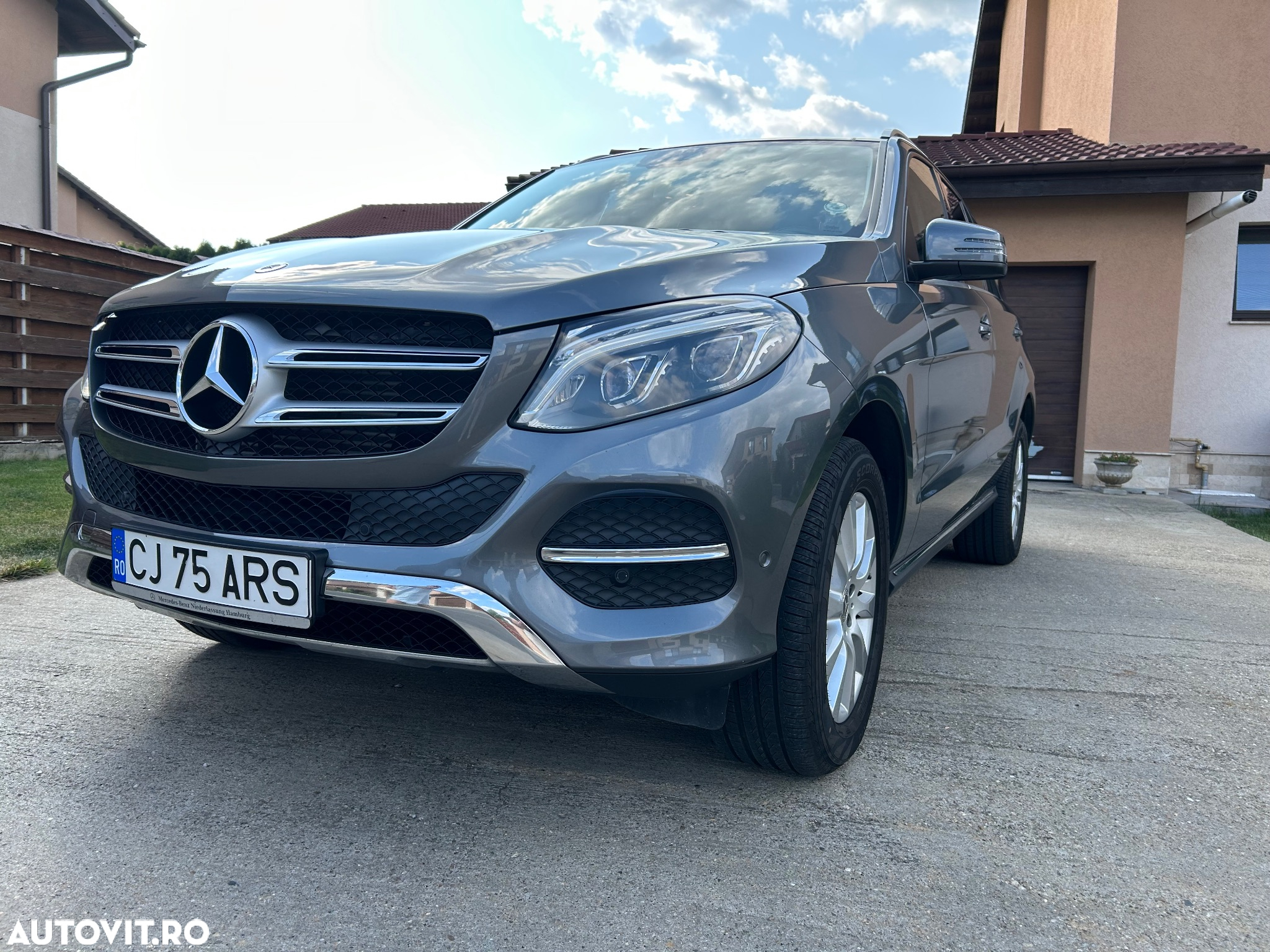 Mercedes-Benz GLE 250 d 4MATIC - 4