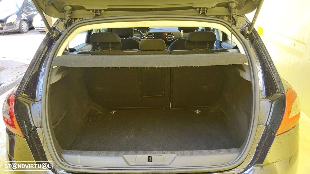 Peugeot 308 1.5 BlueHDi Active - 21