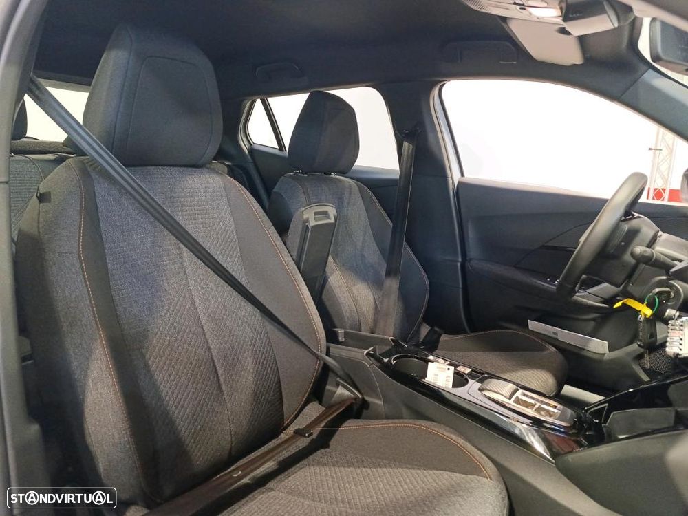 Peugeot e-2008 50 kWh Style - 7