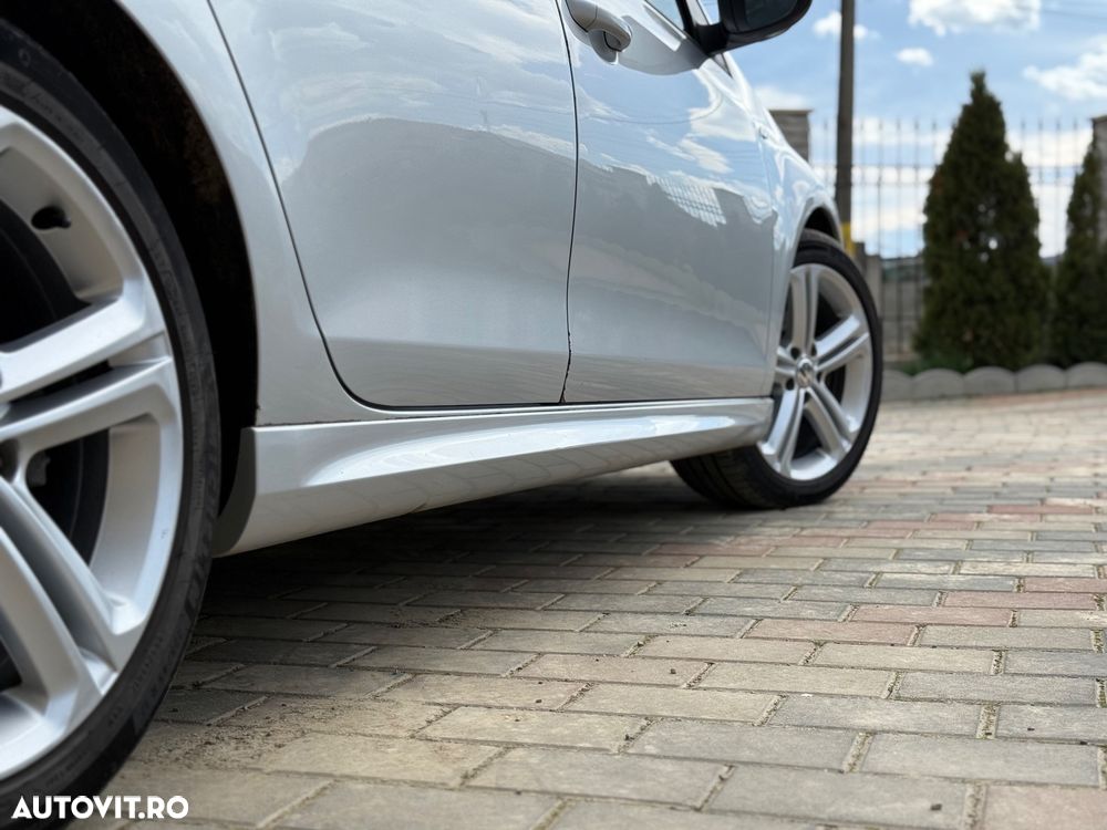Volkswagen Golf 1.6 TDI DPF Exclusive - 16
