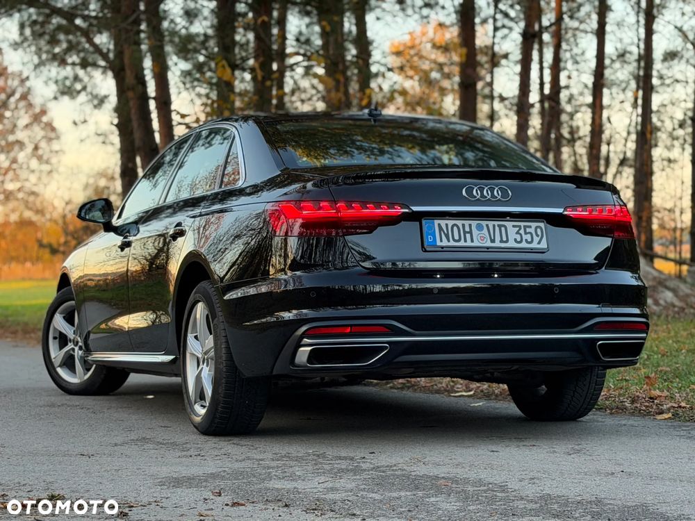 Audi A4 Limousine - 17