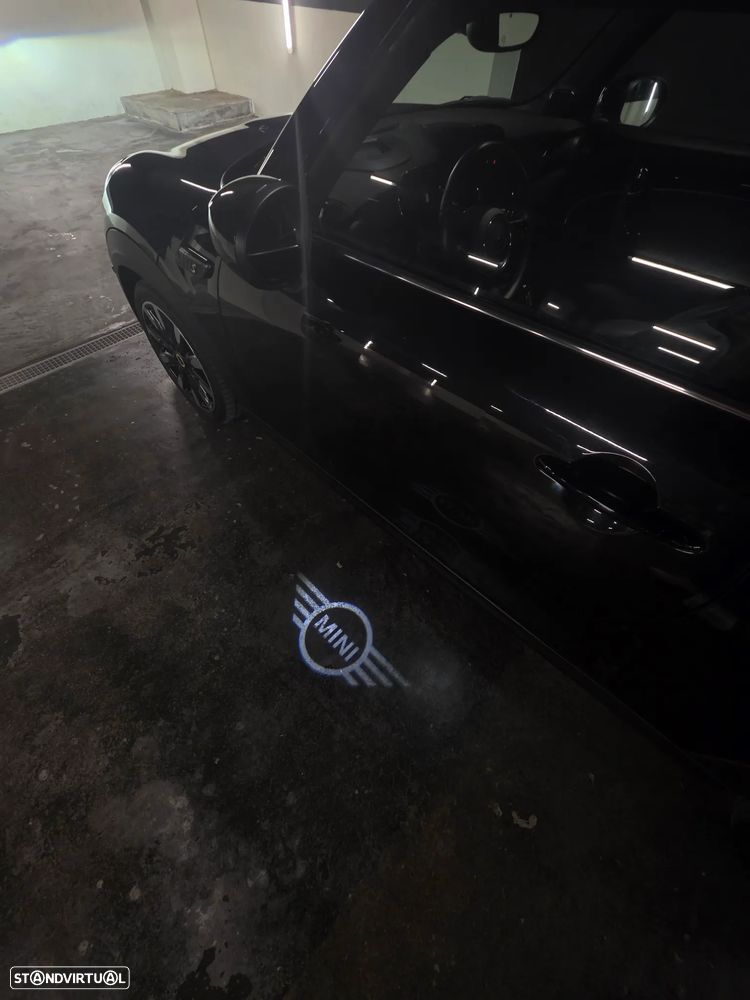 MINI 3 Portas Cooper SE - 11