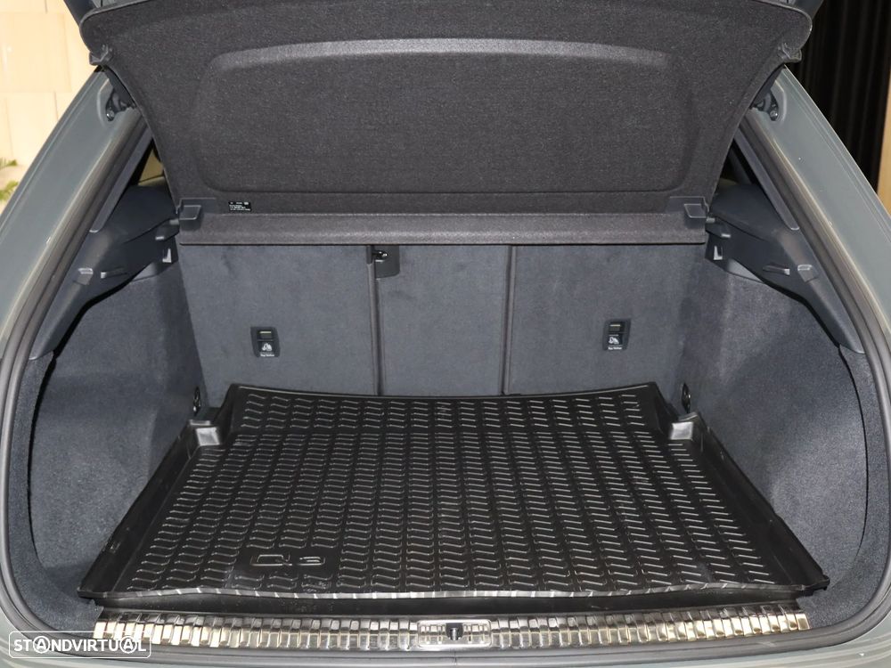 Audi Q3 40 TFSI quattro S tronic S line - 14