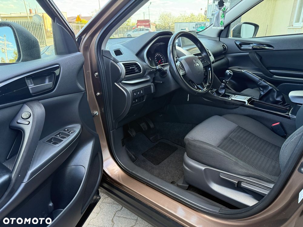 Mitsubishi Eclipse Cross 1.5 T-MIVEC (ClearTec) 2WD Top - 18