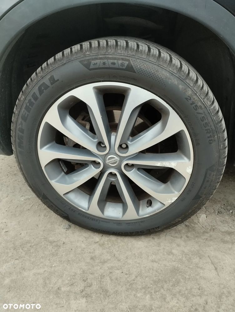 Nissan Qashqai - 13