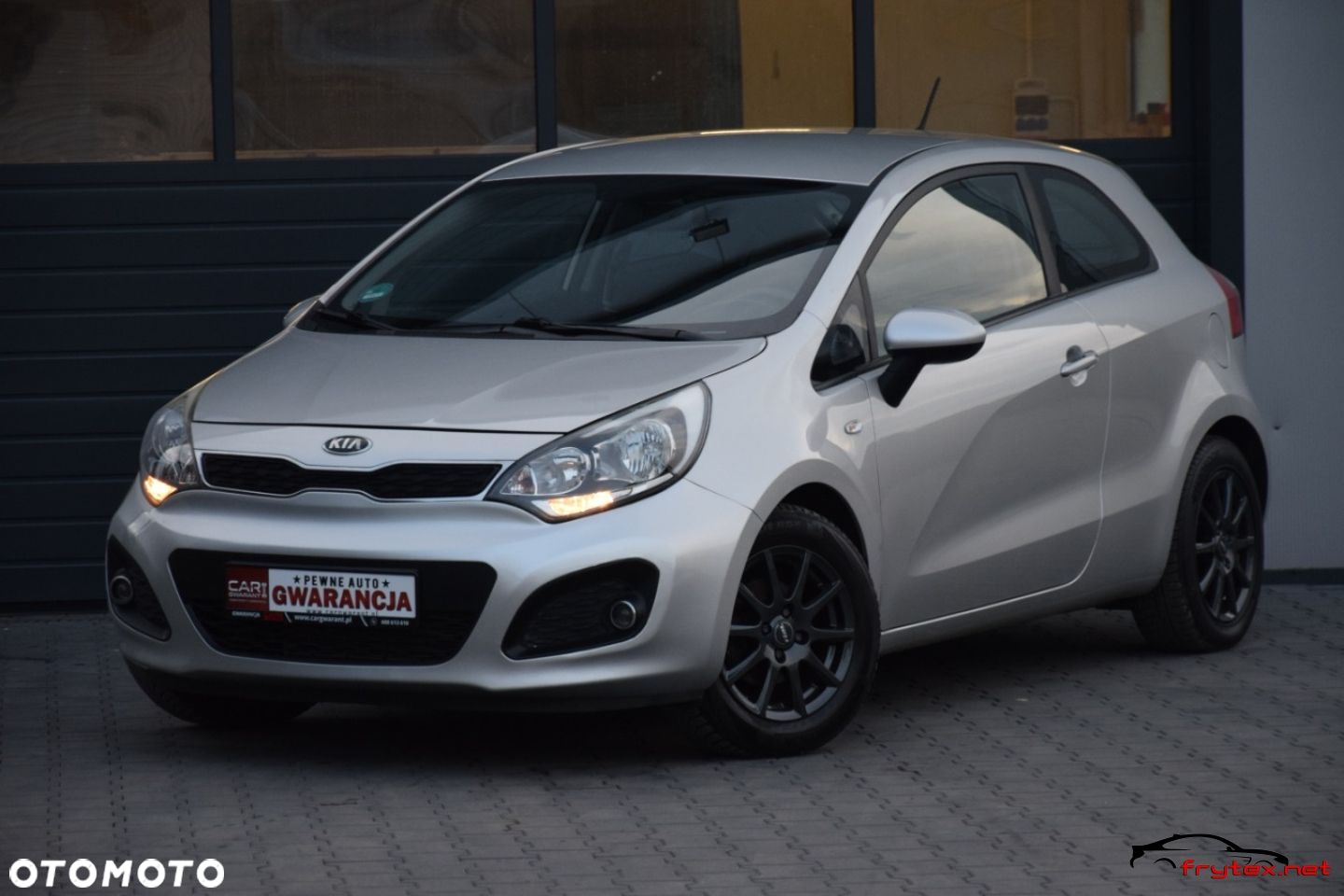 Kia Rio - 30