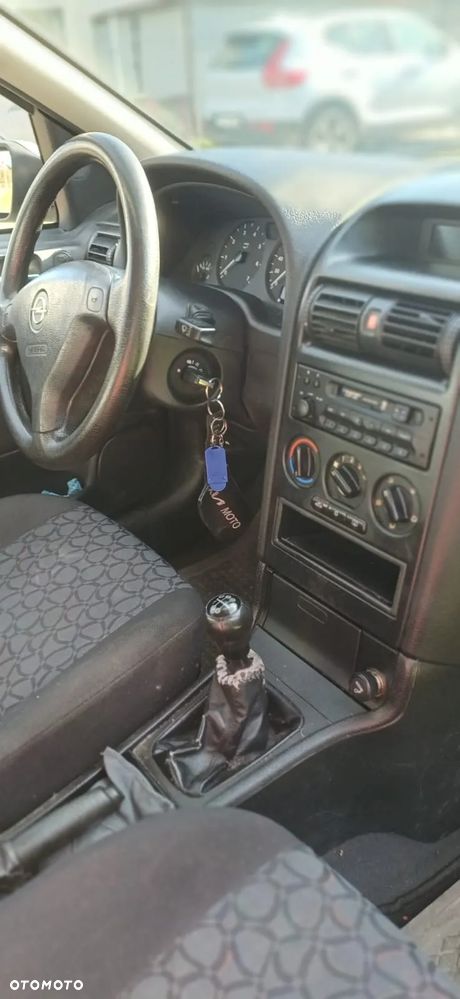 Opel Astra - 5