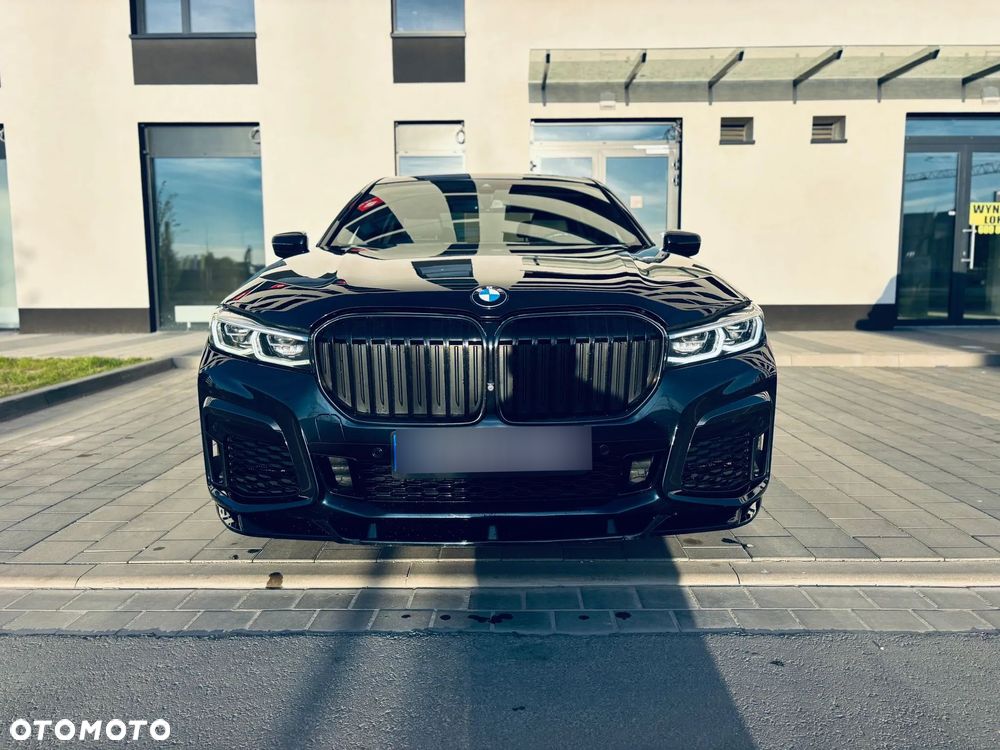 BMW Seria 7 740i - 3