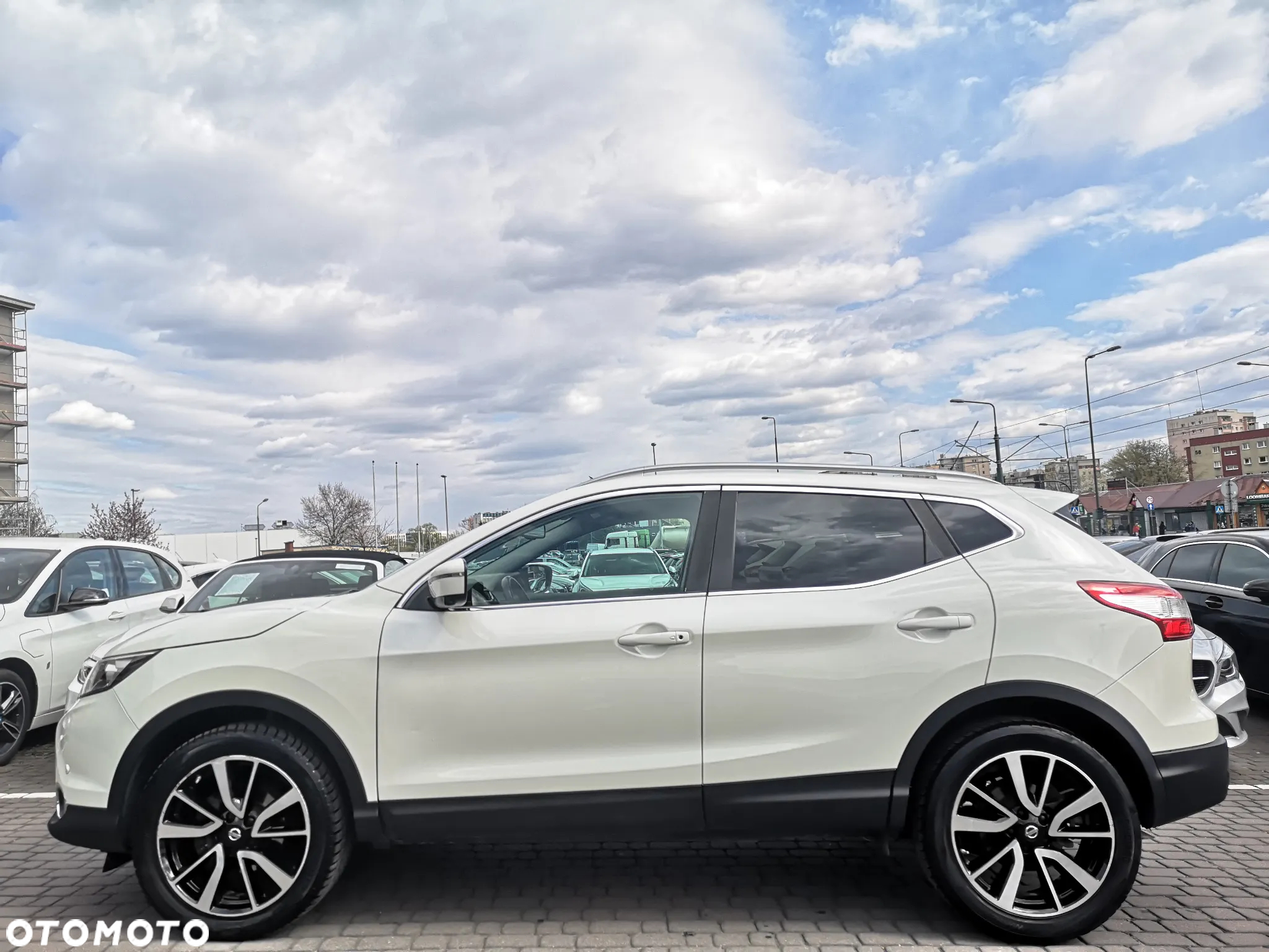 Nissan Qashqai 1.6 DCi Tekna Xtronic - 6