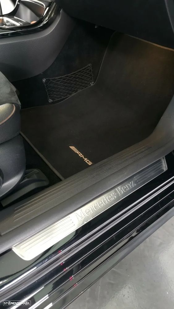 Mercedes-Benz A 180 AMG Line - 6