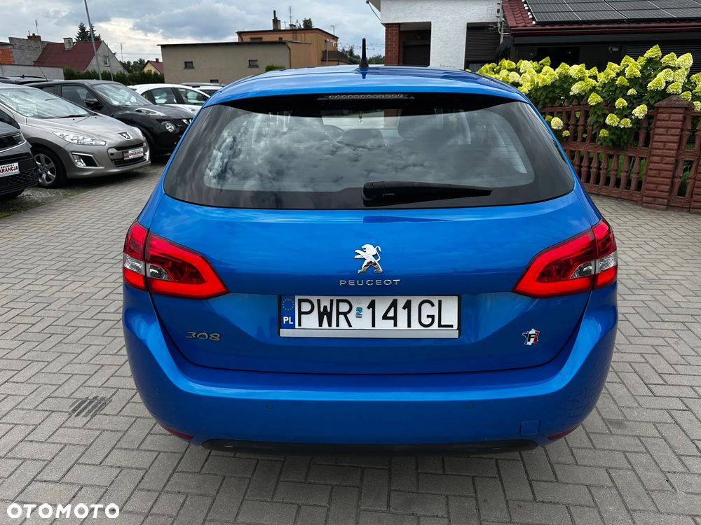 Peugeot 308 - 36