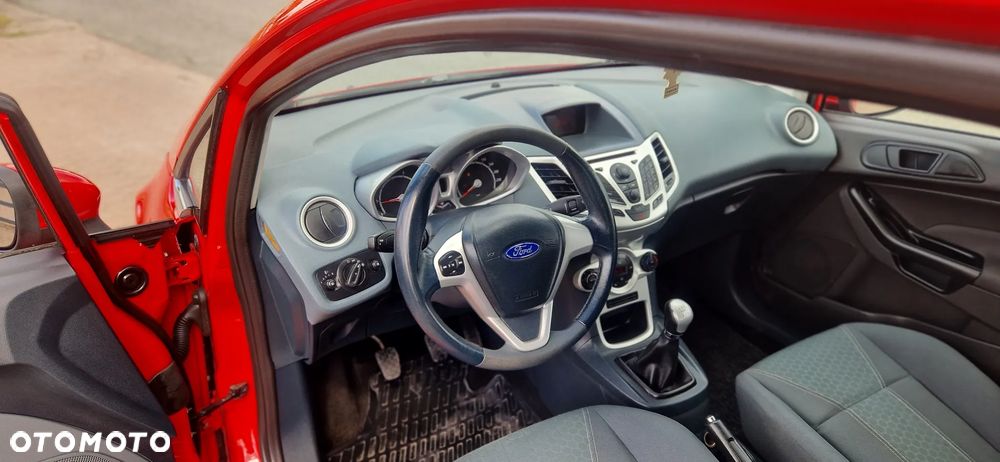 Ford Fiesta 1.25 SYNC Edition - 20