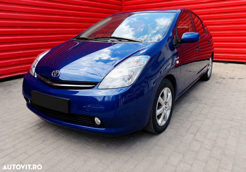 Toyota Prius (Hybrid) Sol - 19
