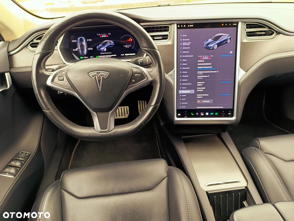 Tesla Model S - 19
