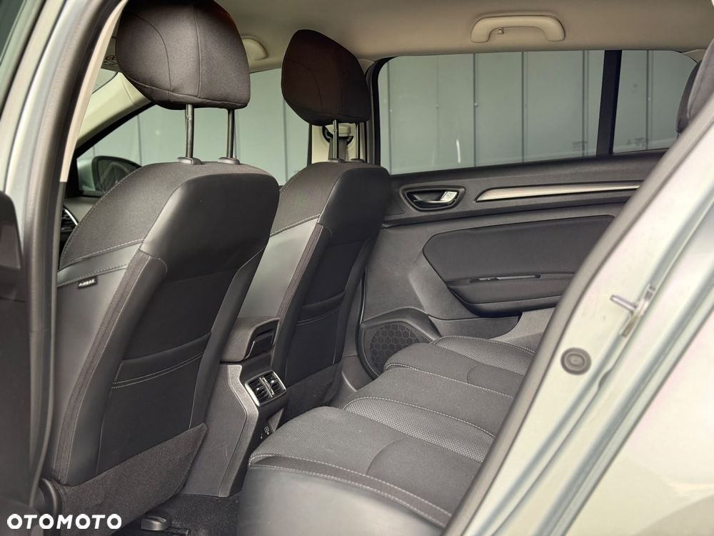 Renault Megane 1.3 TCe FAP Equilibre - 19
