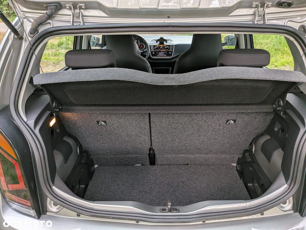 Volkswagen up! 1.0 move - 9