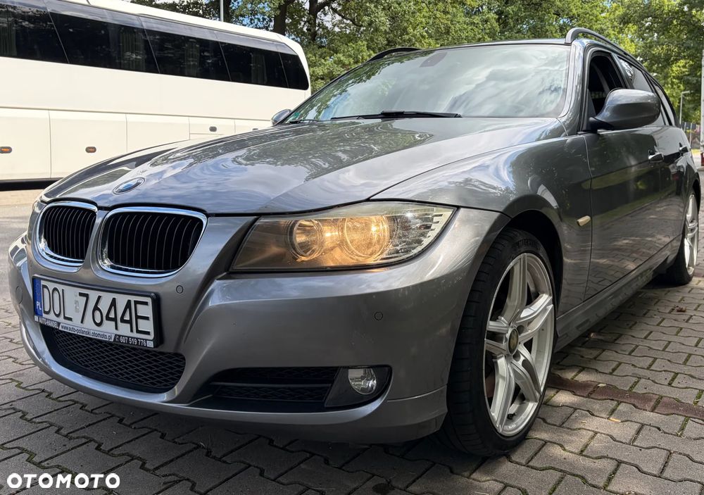 BMW Seria 3 318i - 11