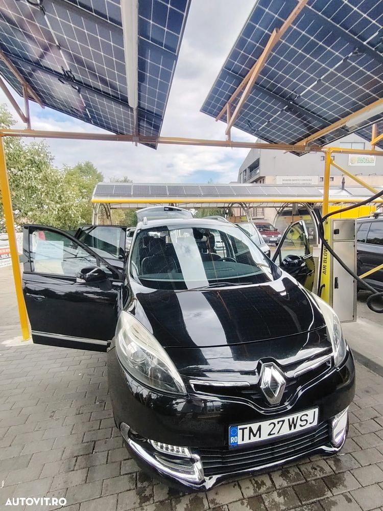 Renault Grand Scenic - 1