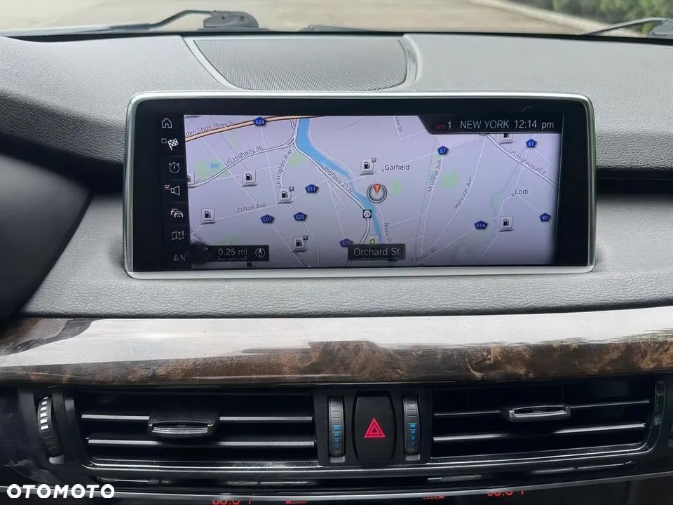 BMW X5 xDrive35i - 19