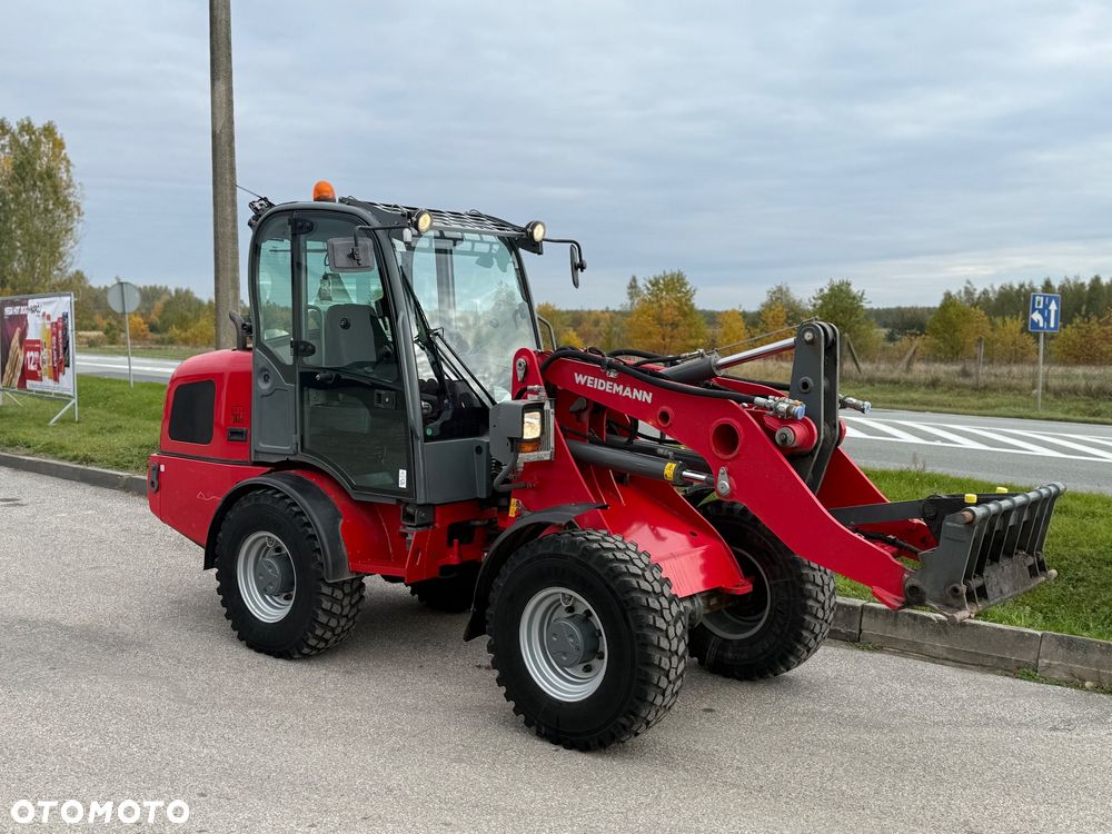 Weidemann 4070 - 16