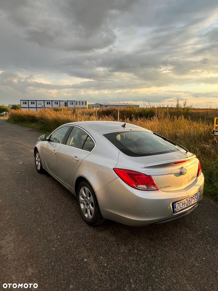 Opel Insignia 2.0 CDTI - 1