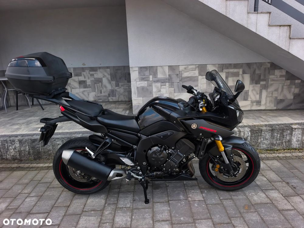 Yamaha FZ8
