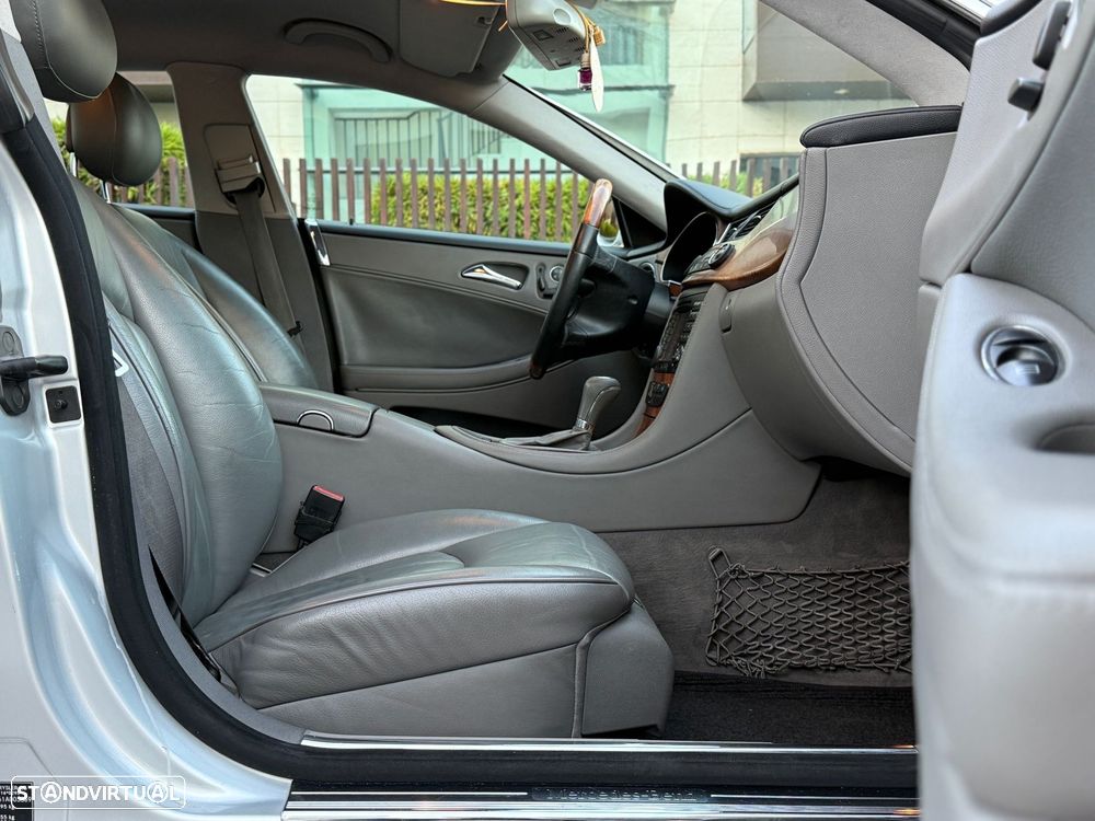 Mercedes-Benz CLS 350 Standard - 11