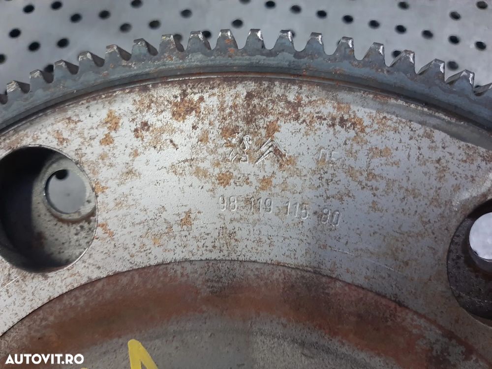 coroana volanta cutie automata 1.2 b hn01 peugeot 2008 9811911580 - 2