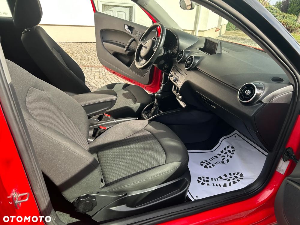 Audi A1 3-drzwiowe 1.2 TFSI admired - 29