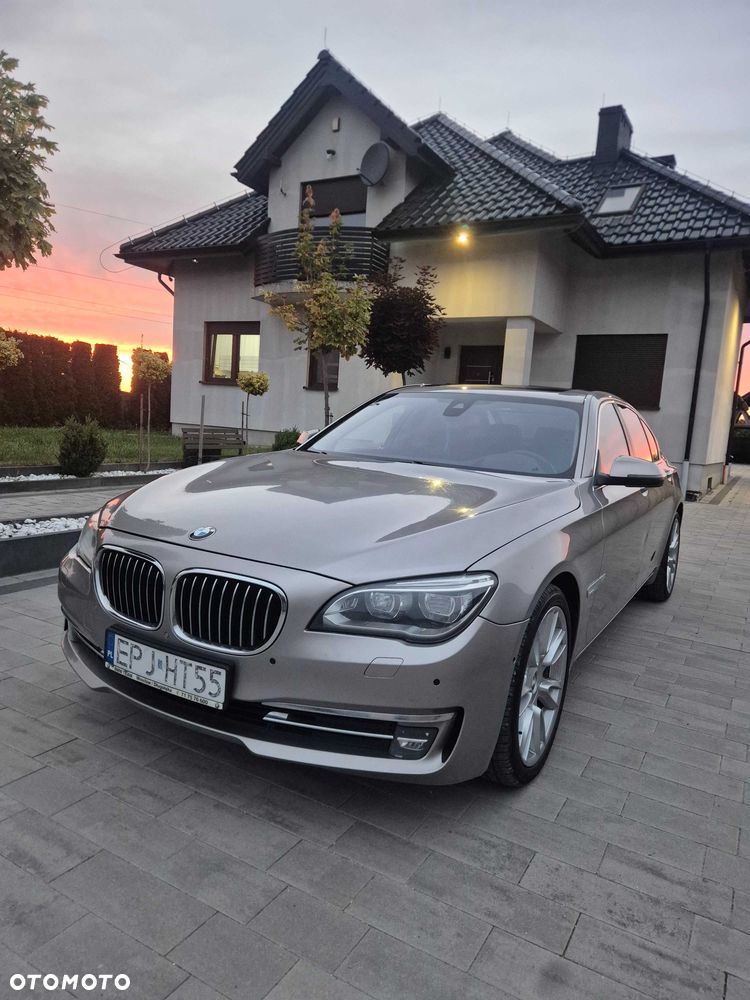 BMW Seria 7 - 2