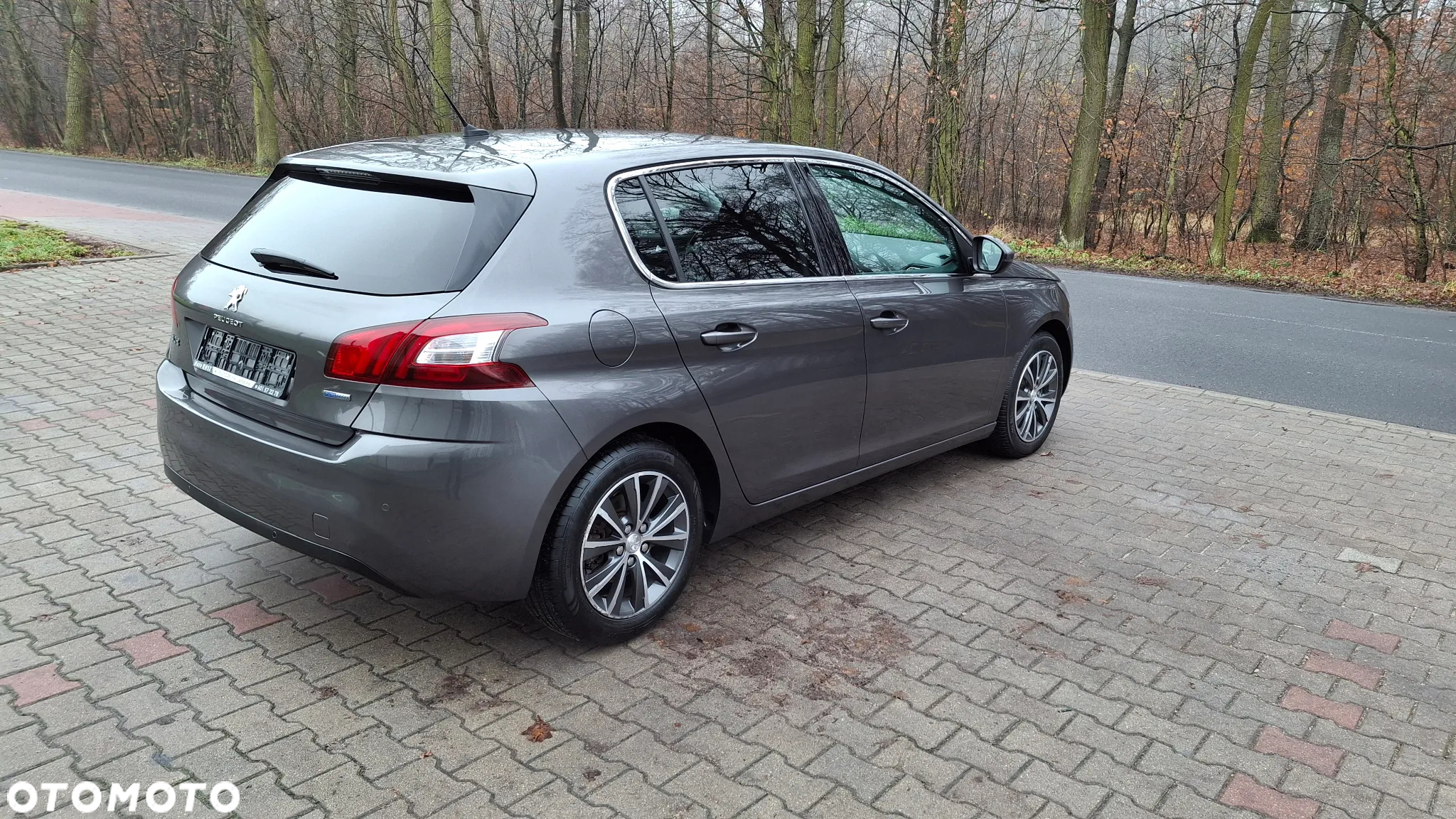 Peugeot 308 1.2 PureTech Allure S&S EAT6 - 14