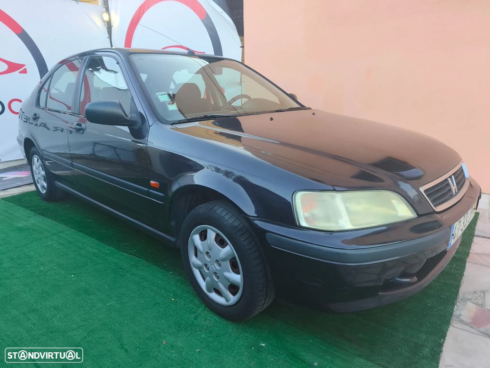 Honda Civic 1.5i LS - 22