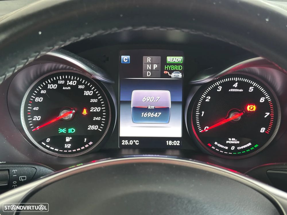 Mercedes-Benz GLC 350 e 4Matic 7G-TRONIC AMG Line - 8