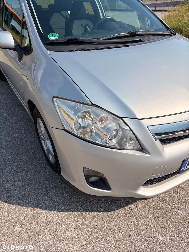 Toyota Auris - 12