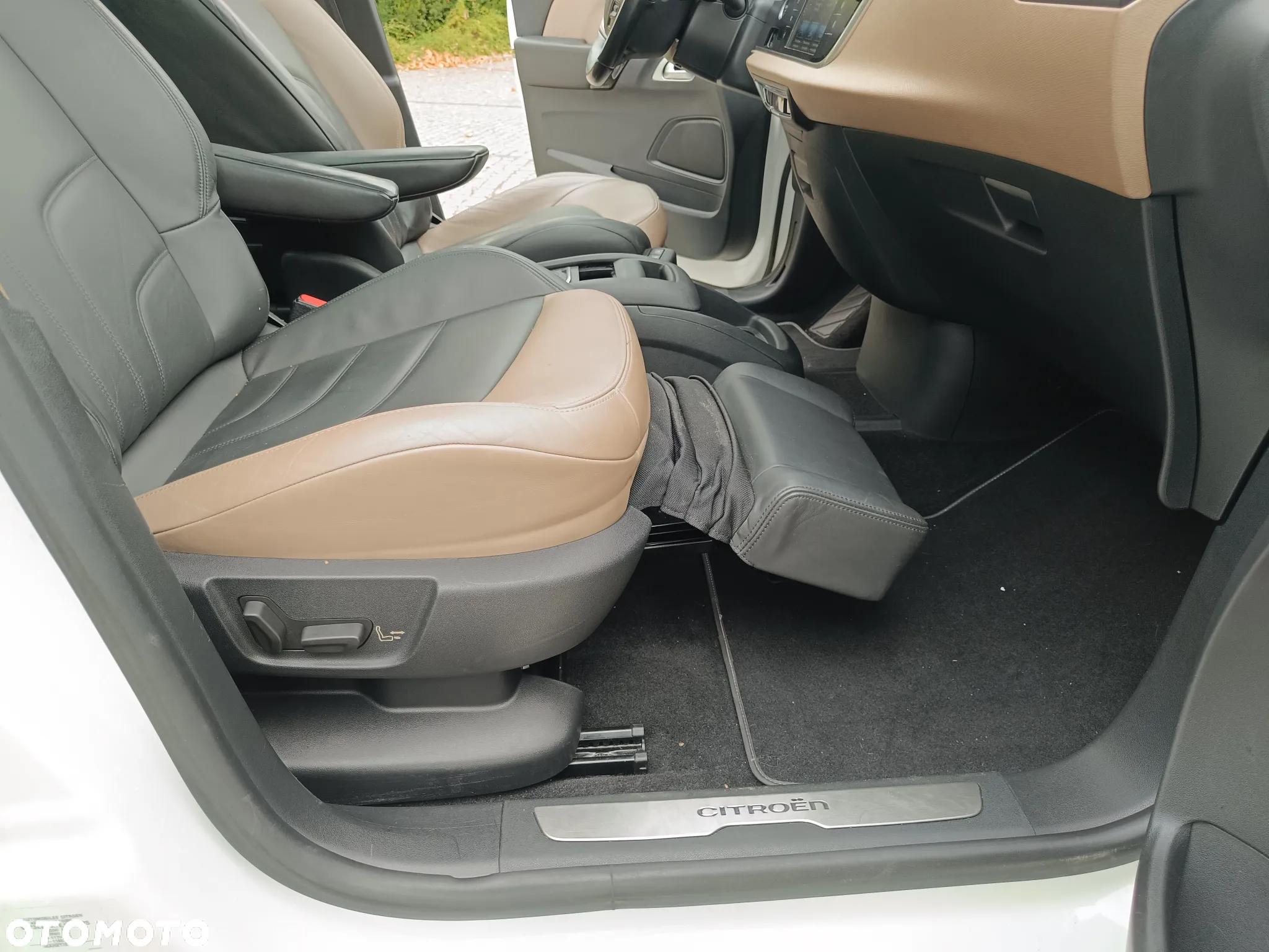 Citroën C4 Grand Picasso 2.0 BlueHDi Exclusive - 18