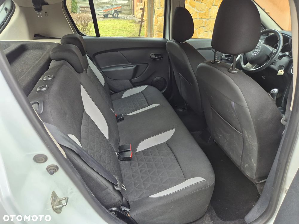 Dacia Sandero Stepway dCi 90 S&S Prestige - 16