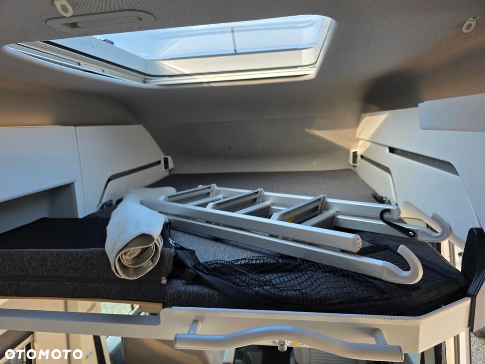 Volkswagen Grand California - 18